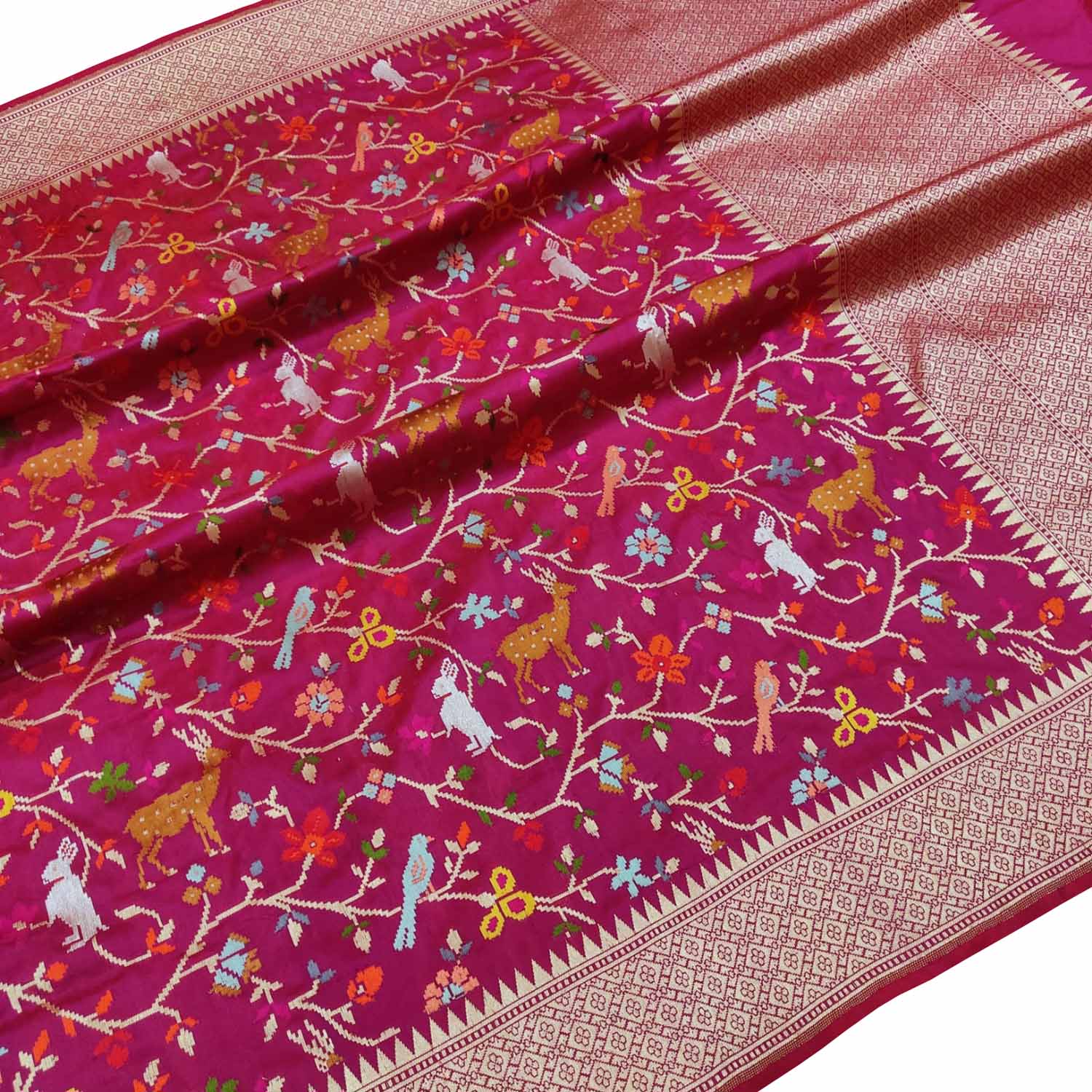 Pink Handloom Banarasi Pure Katan Silk Animal , Bird & Flower Design Saree - Luxurion World