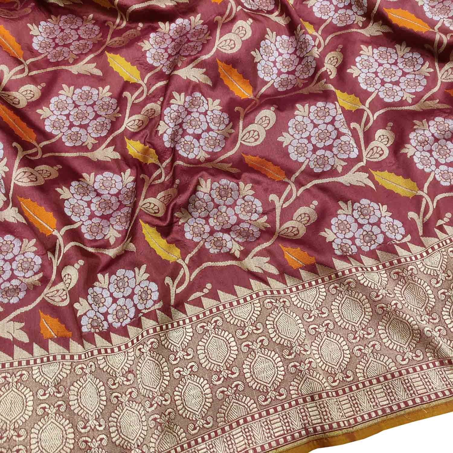 Maroon Handloom Banarasi Pure Katan Silk Leaf & Flower Design Saree - Luxurion World