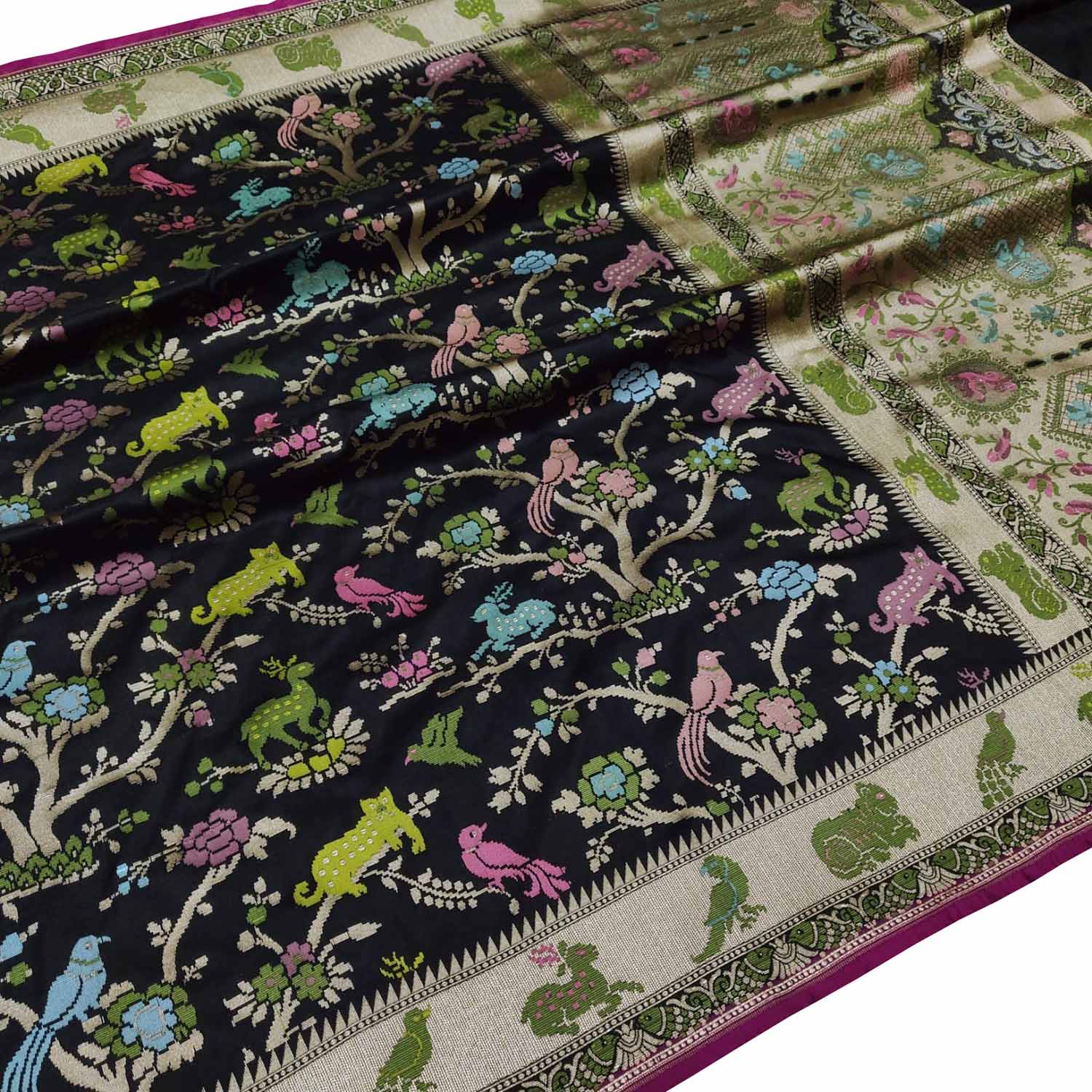 Black Handloom Banarasi Pure Katan Silk Animal And Flower Design Saree - Luxurion World