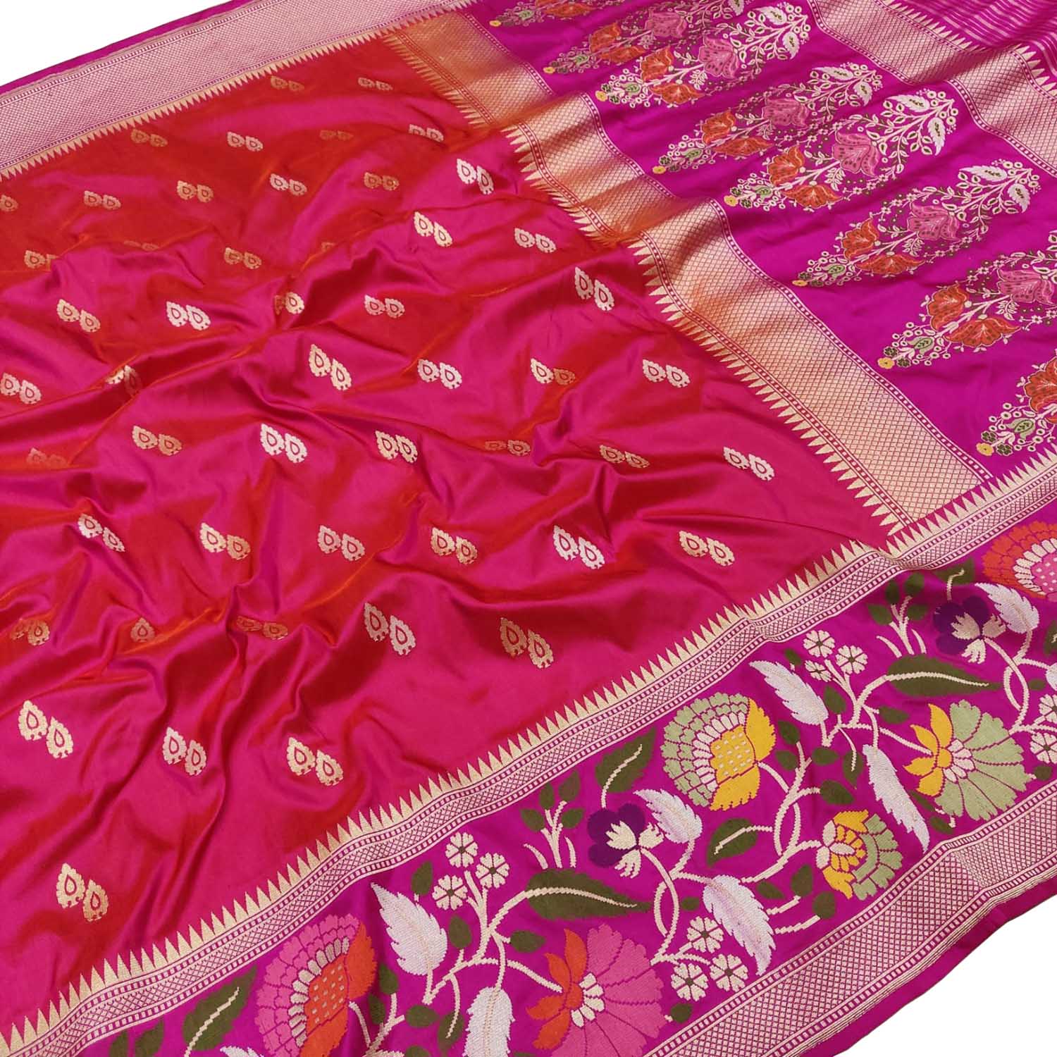 Pink Handloom Banarasi Pure Katan Silk Flower Design Meenakari Saree - Luxurion World