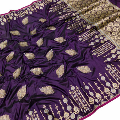 Exquisite Handloom Banarasi Pure Katan Silk Saree with Flower Design - Luxurion World