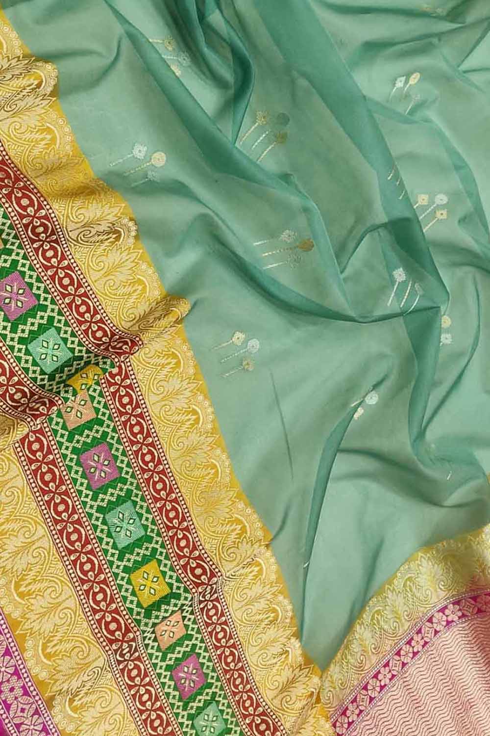 Green Handloom Banarasi Pure Kora Silk Saree - Luxurion World