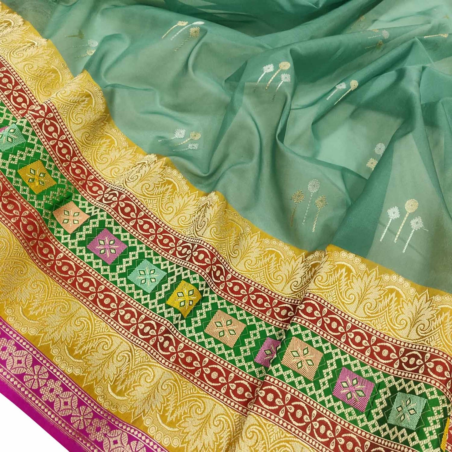 Green Handloom Banarasi Pure Kora Silk Saree - Luxurion World