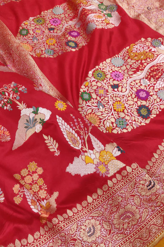 Exquisite Red Handloom Banarasi Pure Katan Silk Flower Design Meenakari Saree - Luxurion World