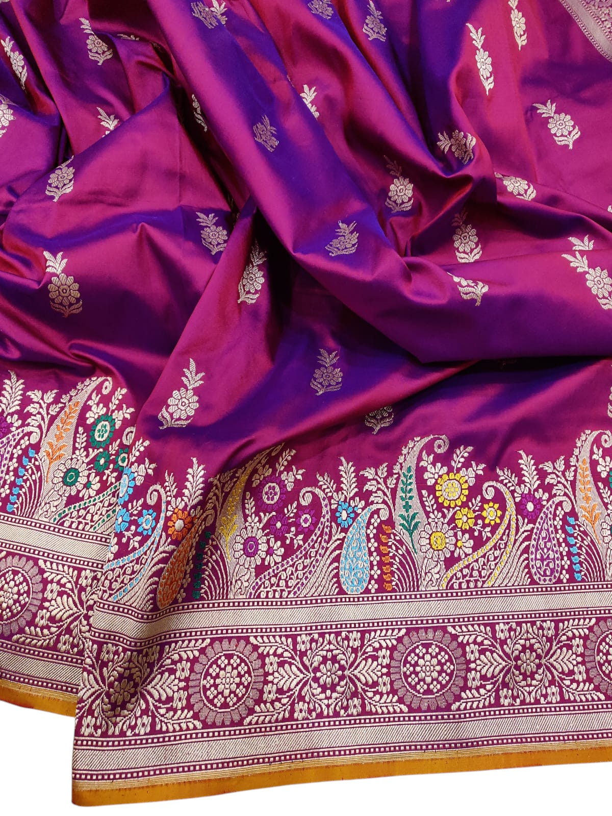 Exquisite Purple Handloom Banarasi Pure Katan Silk Meenakari Saree - Luxurion World
