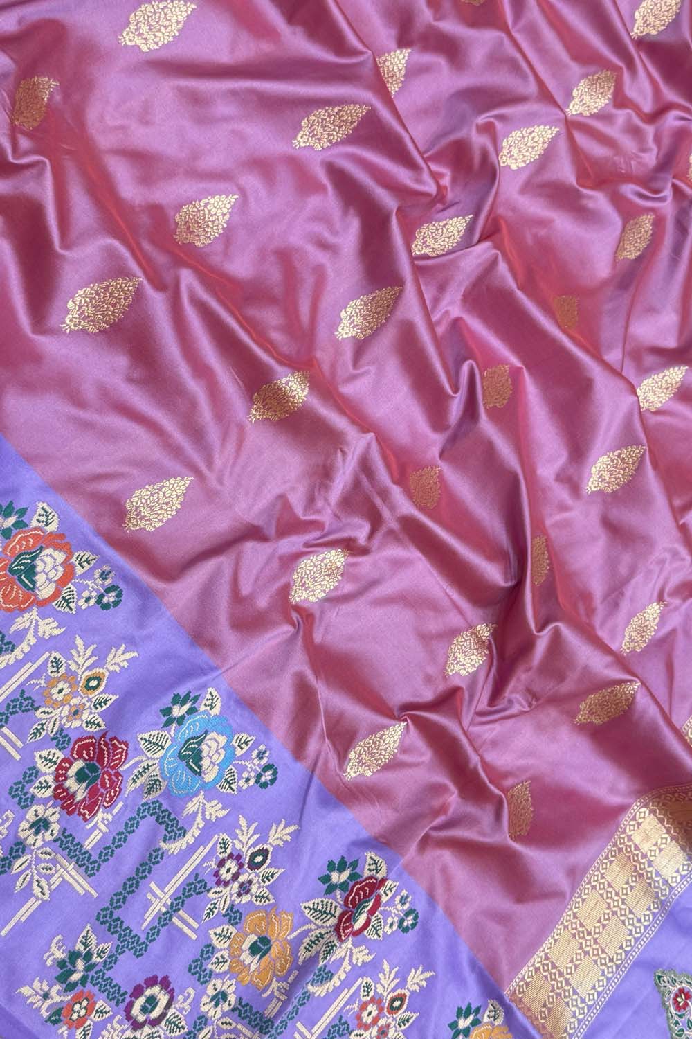 Pink Handloom Banarasi Pure Katan Silk Flower Design Meenakari Saree - Luxurion World