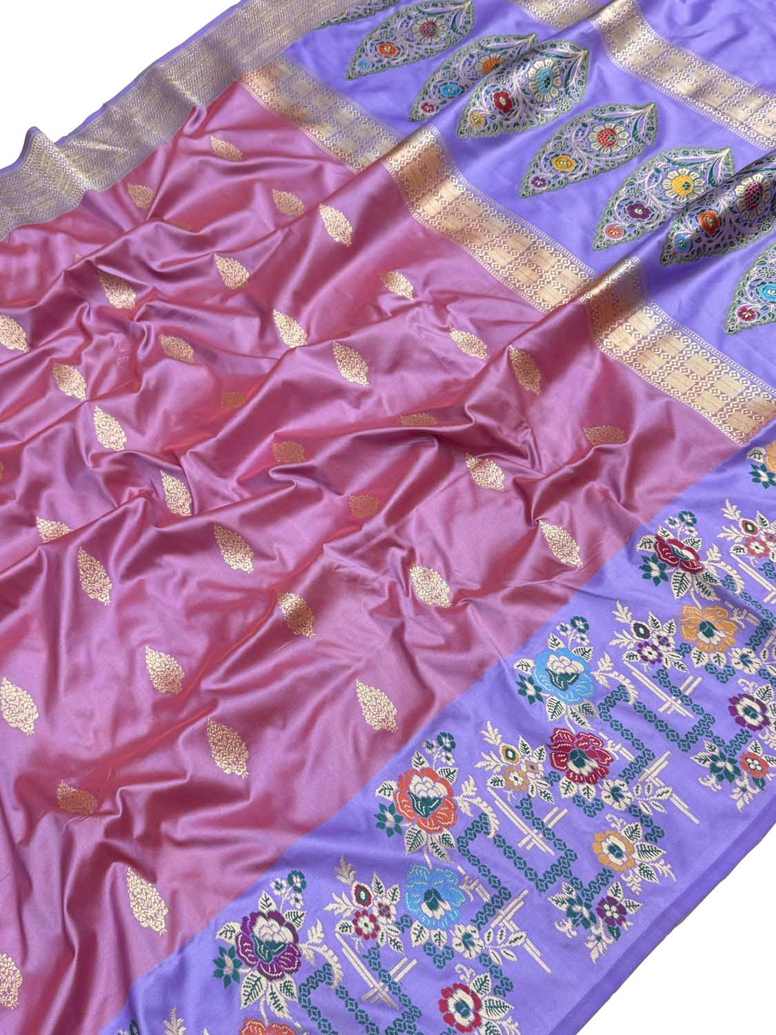 Pink Handloom Banarasi Pure Katan Silk Flower Design Meenakari Saree - Luxurion World