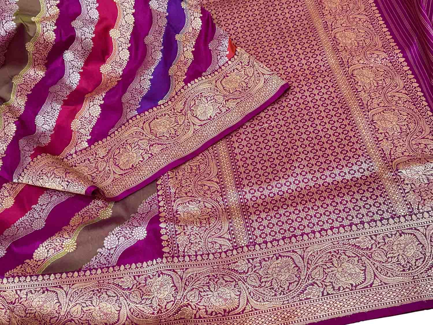 Vibrant Handloom Rangkat Banarasi Silk Saree