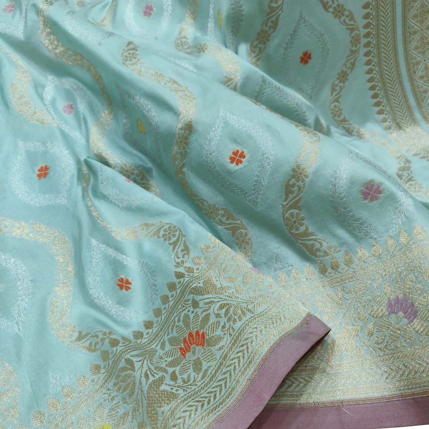 Blue Blue Handloom Banarasi Pure Katan Silk Flower Design Saree - Luxurion World