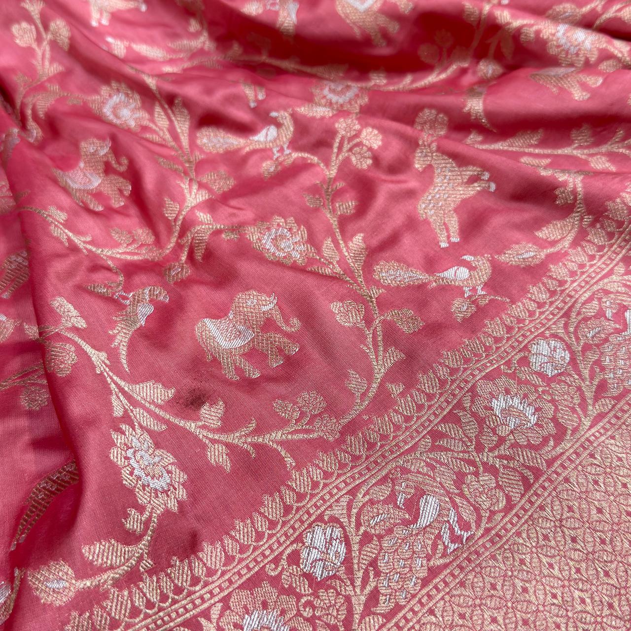 Pink Handloom Banarasi Pure Katan Silk Shikargah Animal Design Saree - Luxurion World