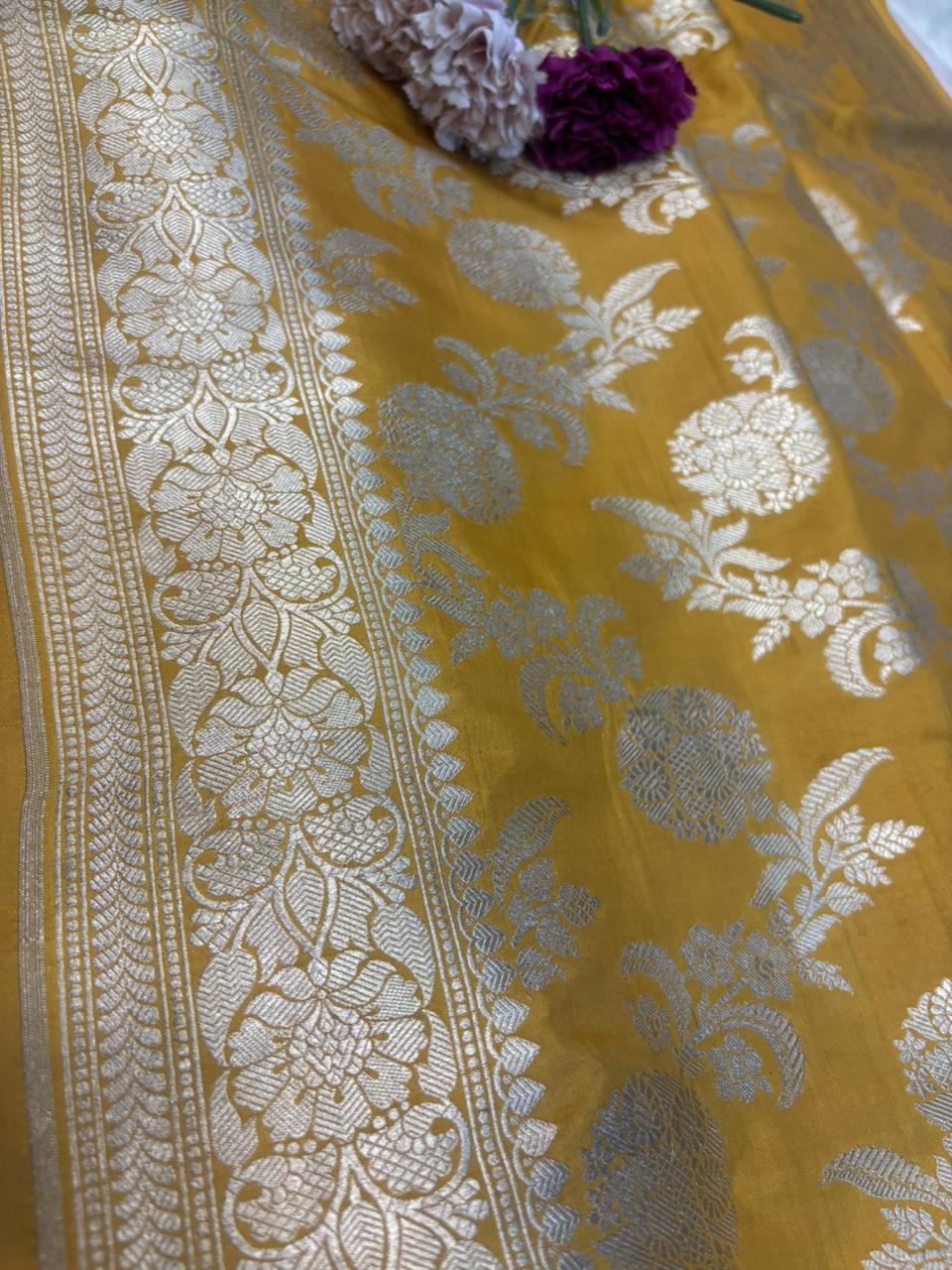 Yellow Handloom Banarasi Pure Katan Silk Flower Design Saree - Luxurion World