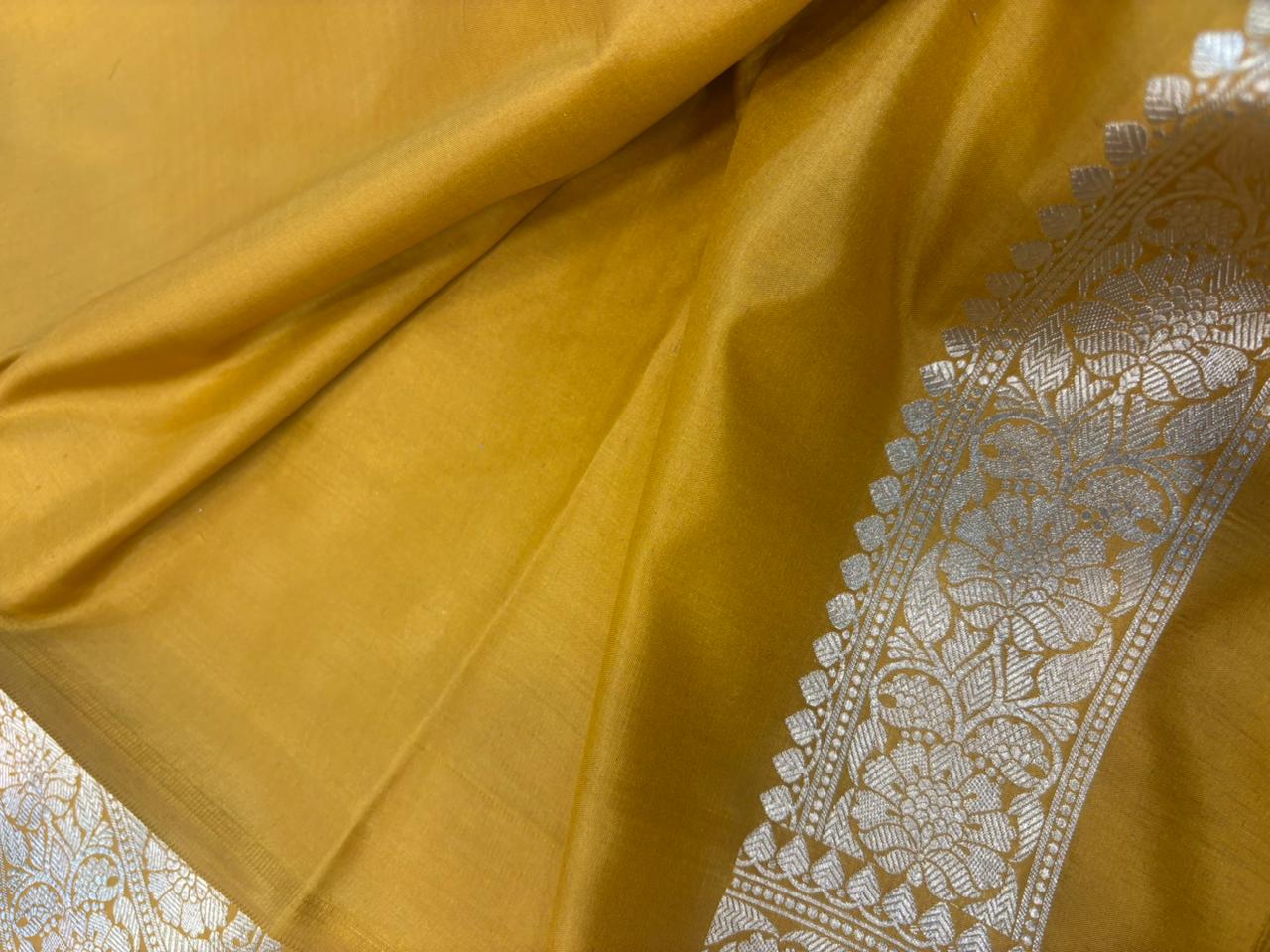 Yellow Handloom Banarasi Pure Katan Silk Flower Design Saree - Luxurion World