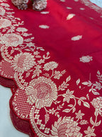 Exquisite Red Handloom Banarasi Pure Katan Silk Flower Design Scallop Border Saree - Luxurion World