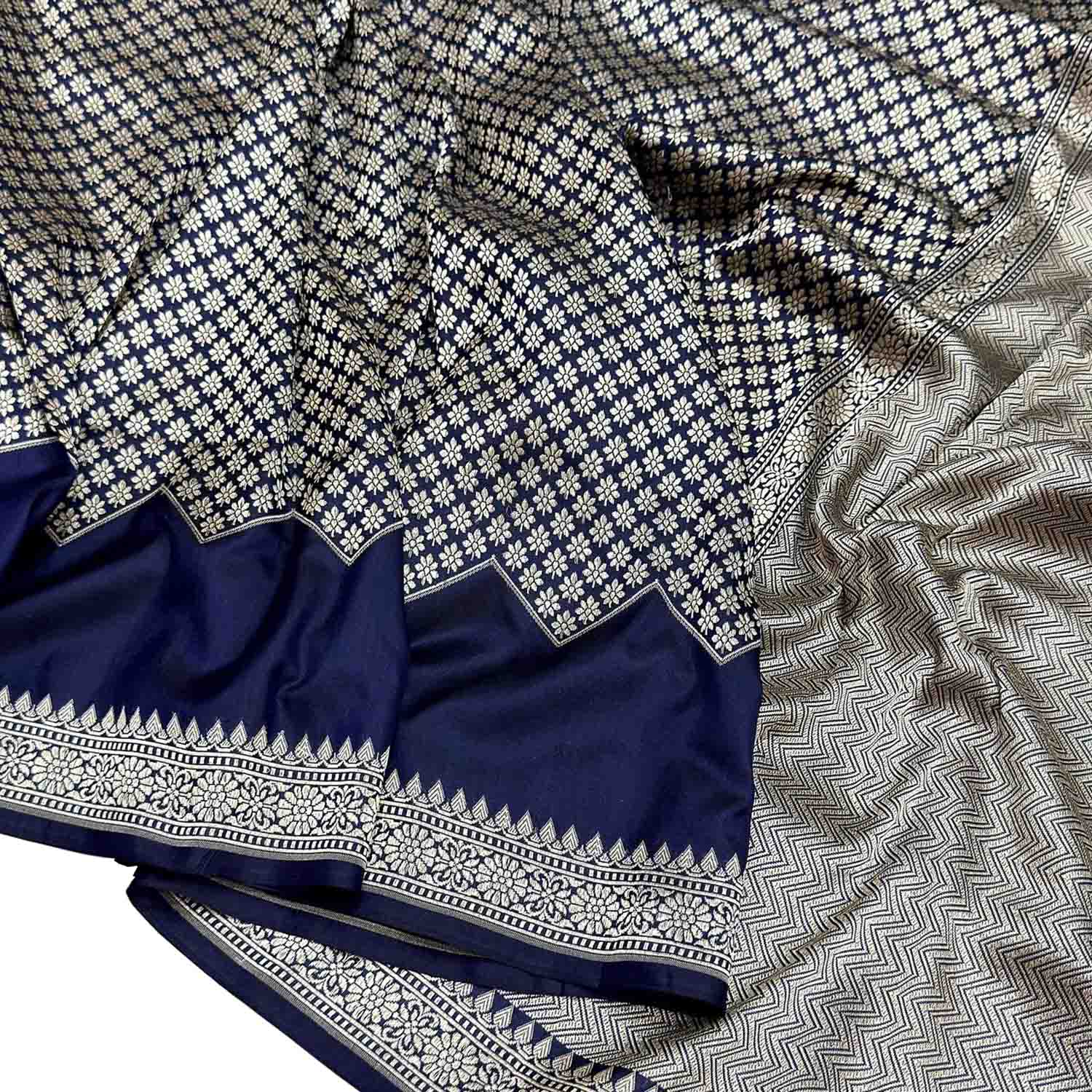 Blue Pure Katan Silk Banarasi Handloom Geomatric Pattern Saree - Luxurion World