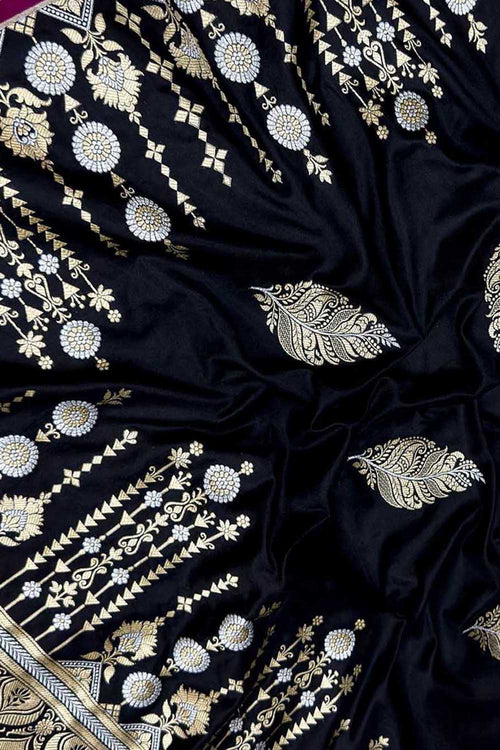 Black Handloom Banarasi Pure Katan Silk Leaf Design Saree - Luxurion World
