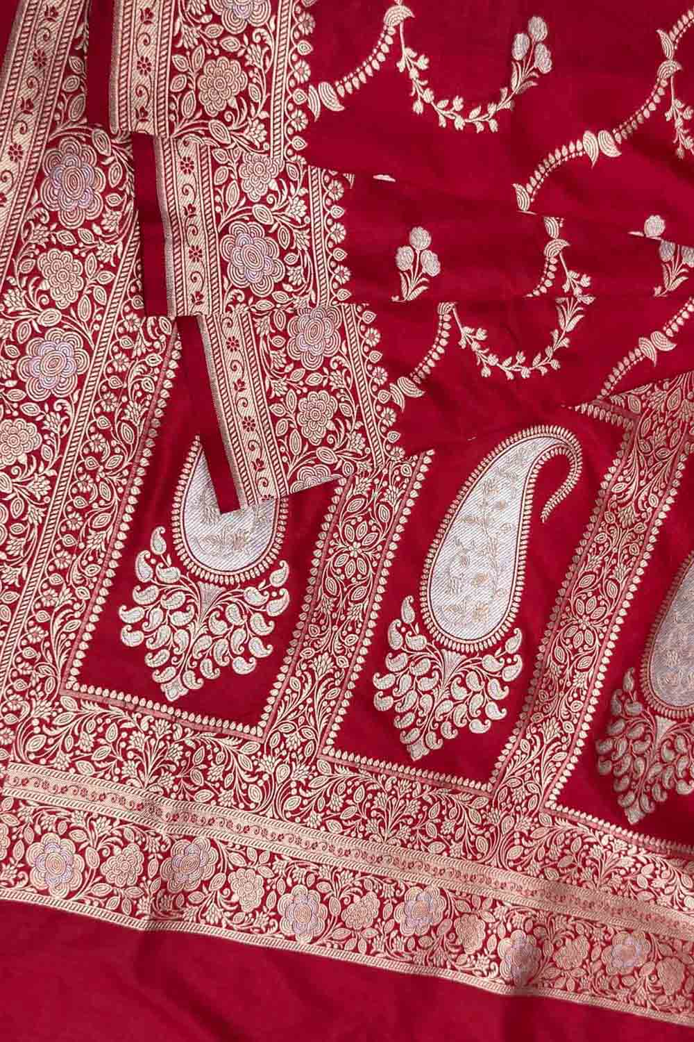 Red Handloom Banarasi Pure Katan Silk Saree