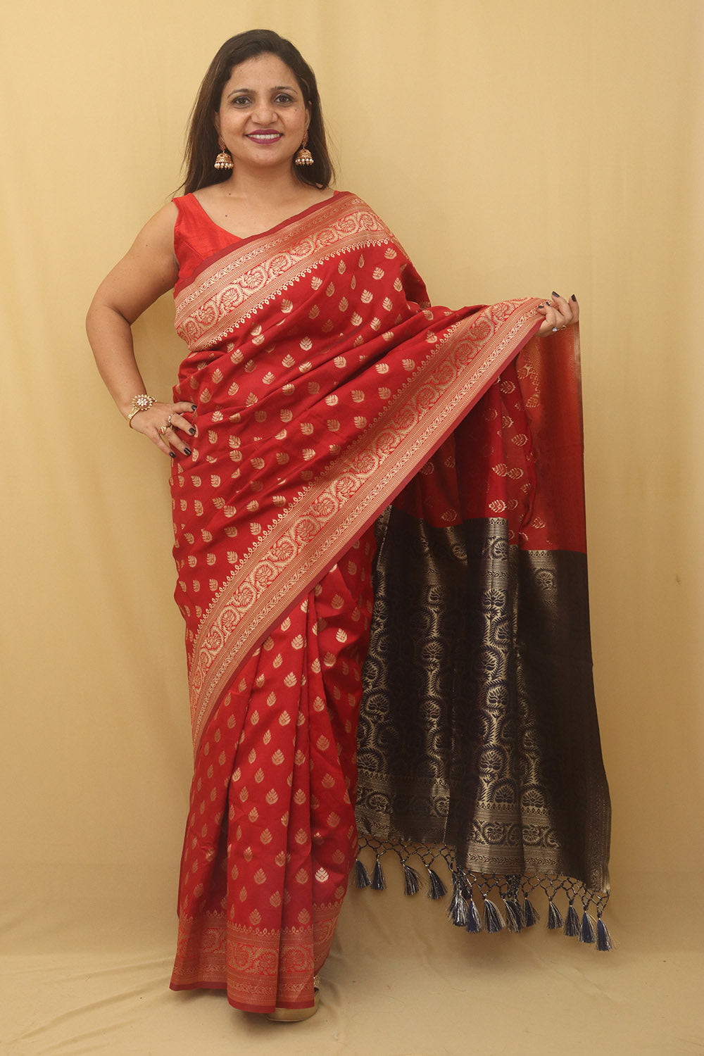 Red Banarasi Cotton Silk Saree - Luxurion World