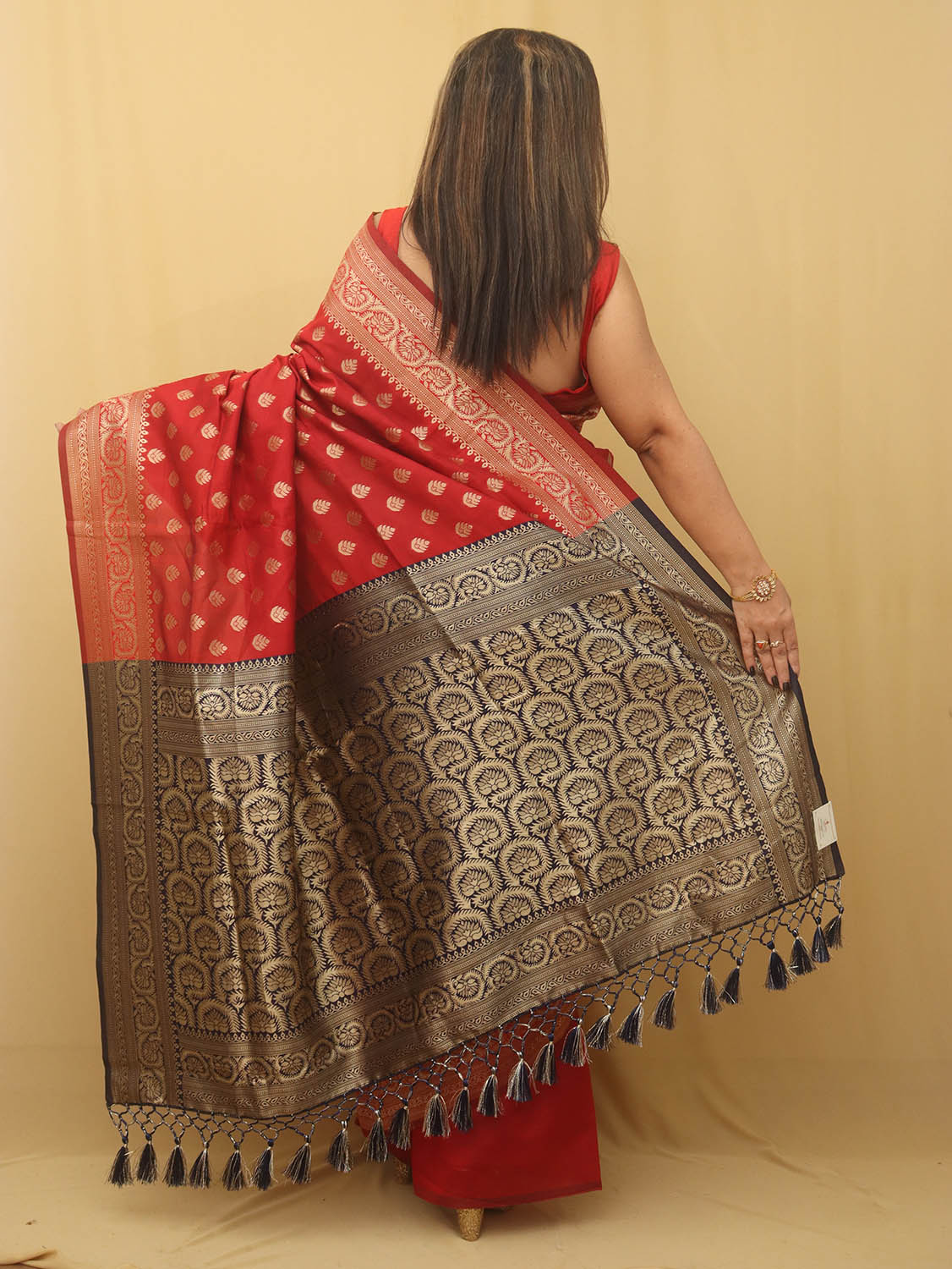 Red Banarasi Cotton Silk Saree - Luxurion World