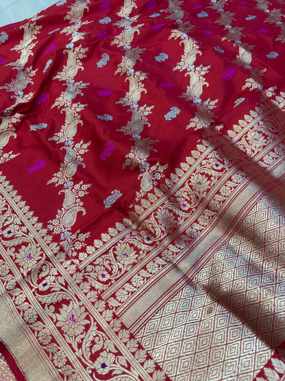 Red Banarasi Handloom Pure Katan Silk Sona Roopa Paisley Design Saree - Luxurion World
