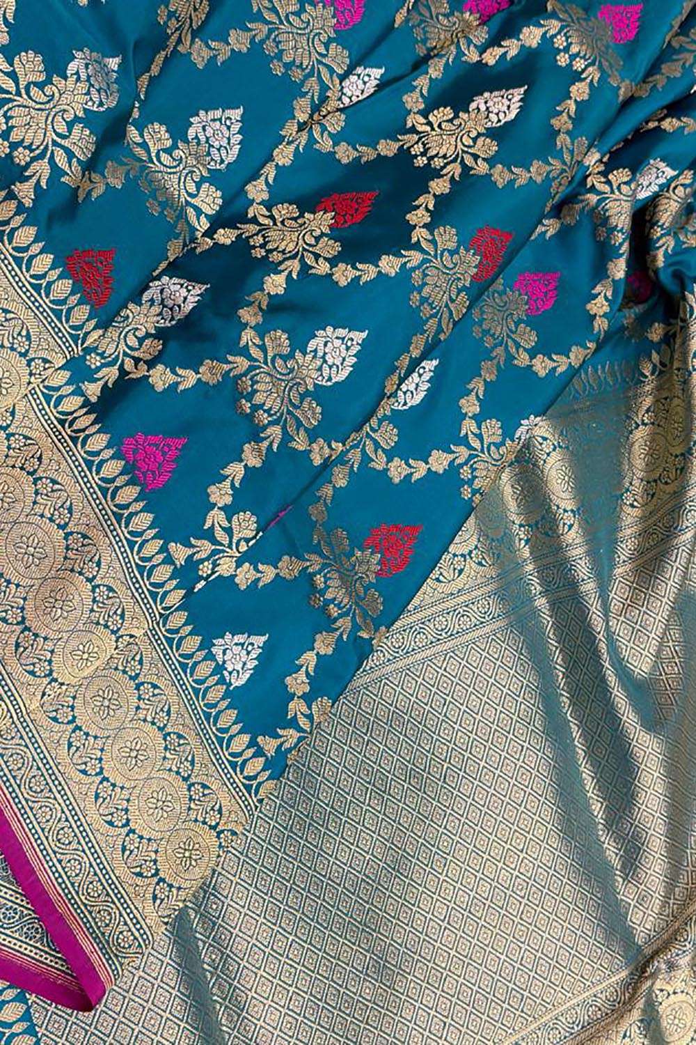 Exquisite Blue Handloom Banarasi Pure Katan Silk Jaal Work Saree - Luxurion World