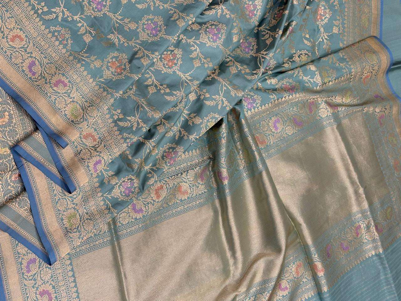 Elegant Grey Handloom Banarasi Pure Katan Silk Jaal Work Saree - Luxurion World
