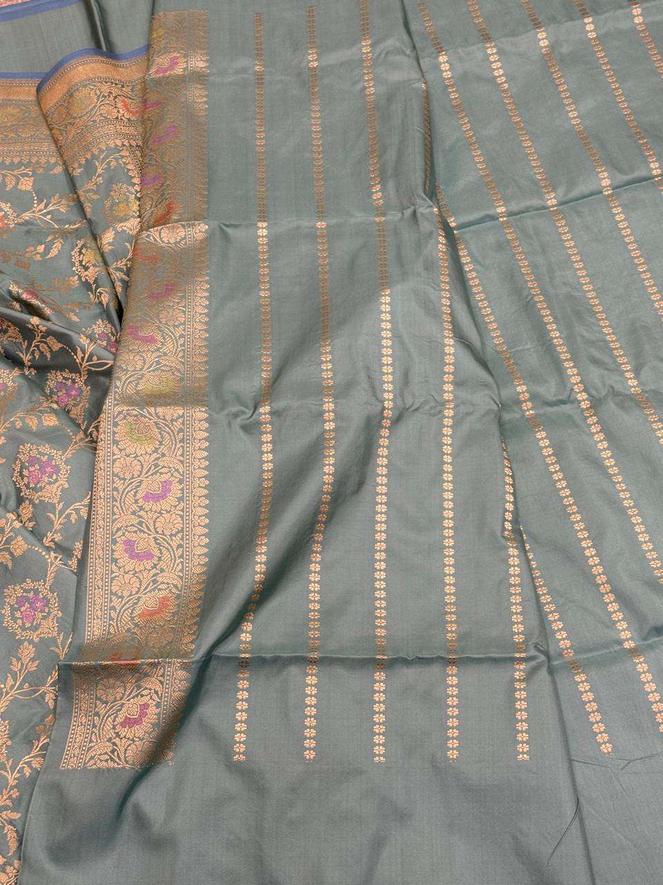 Elegant Grey Handloom Banarasi Pure Katan Silk Jaal Work Saree - Luxurion World