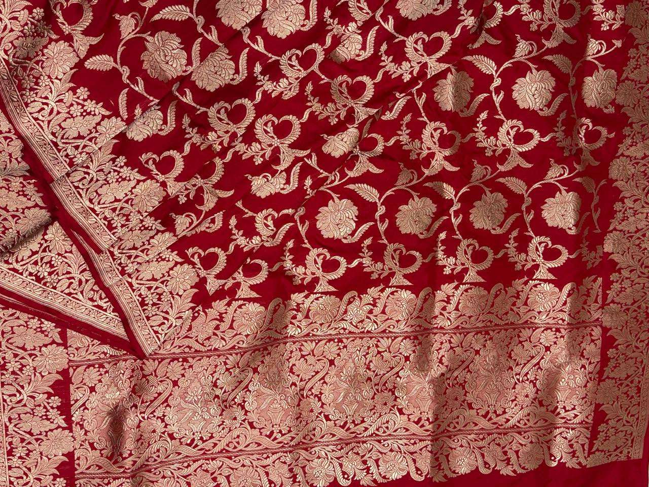 Exquisite Red Handloom Banarasi Pure Katan Silk Jaal Work Saree - Luxurion World