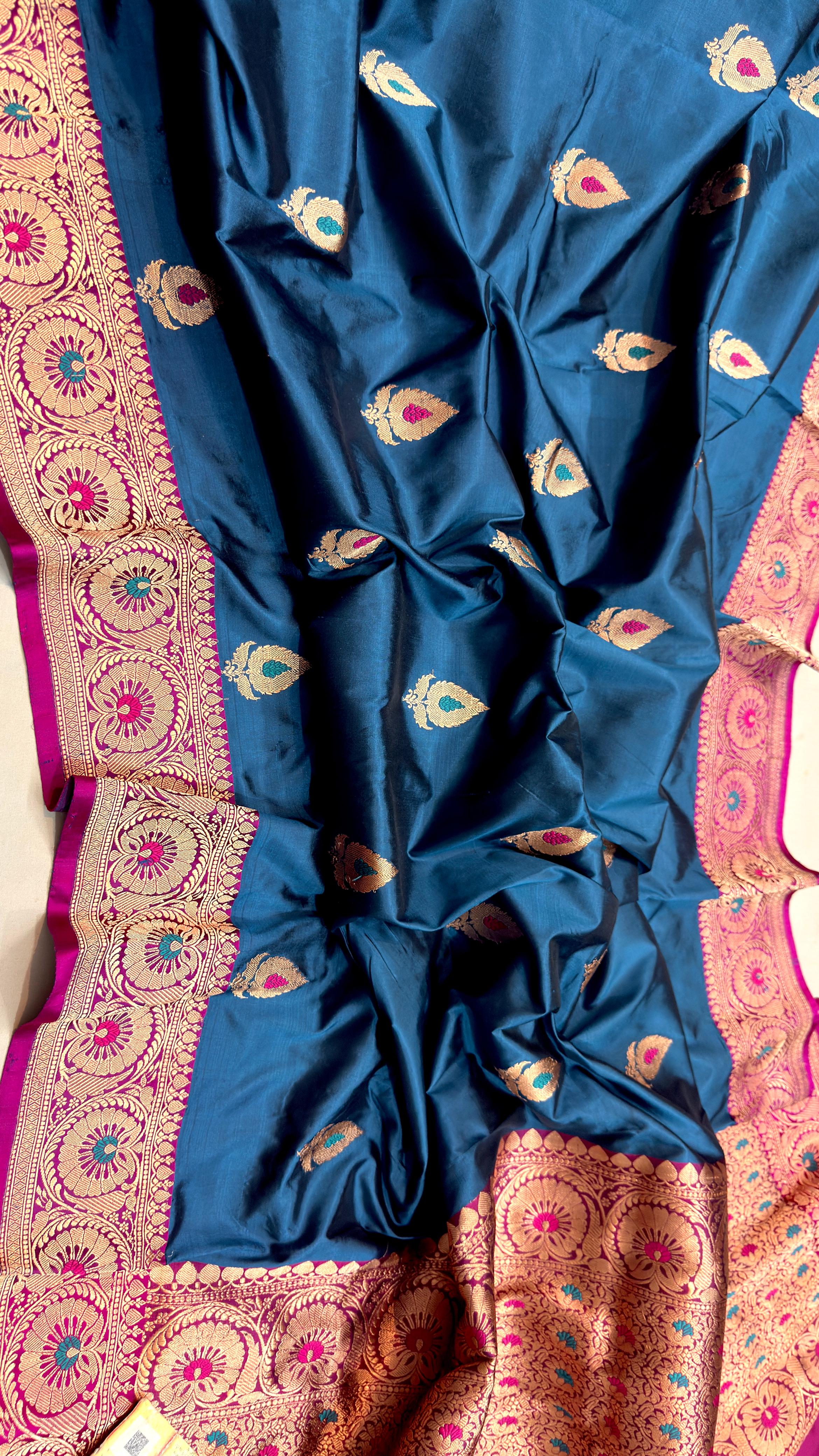 Blue Banarasi Katan Silk Meenakari Saree - Elegant and Traditional - Luxurion World