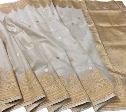 Elegant Off White Banarasi Silk Saree - Luxurion World