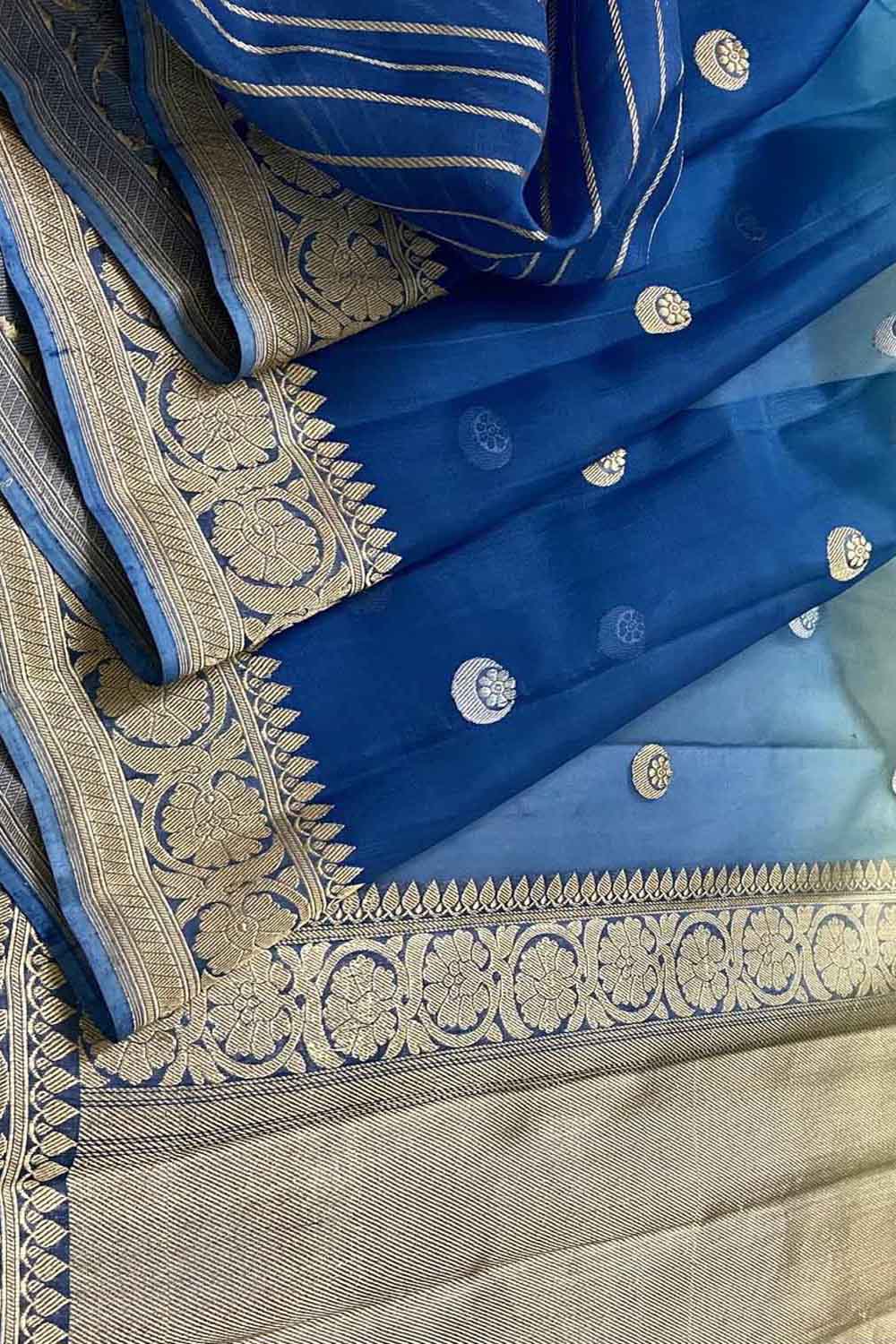 Blue Handloom Banarasi Pure Kora Organza Shaded Saree - Luxurion World