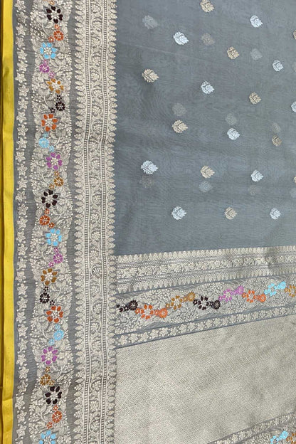 Grey Handloom Banarasi Pure Kora Organza Flower Design Saree - Luxurion World