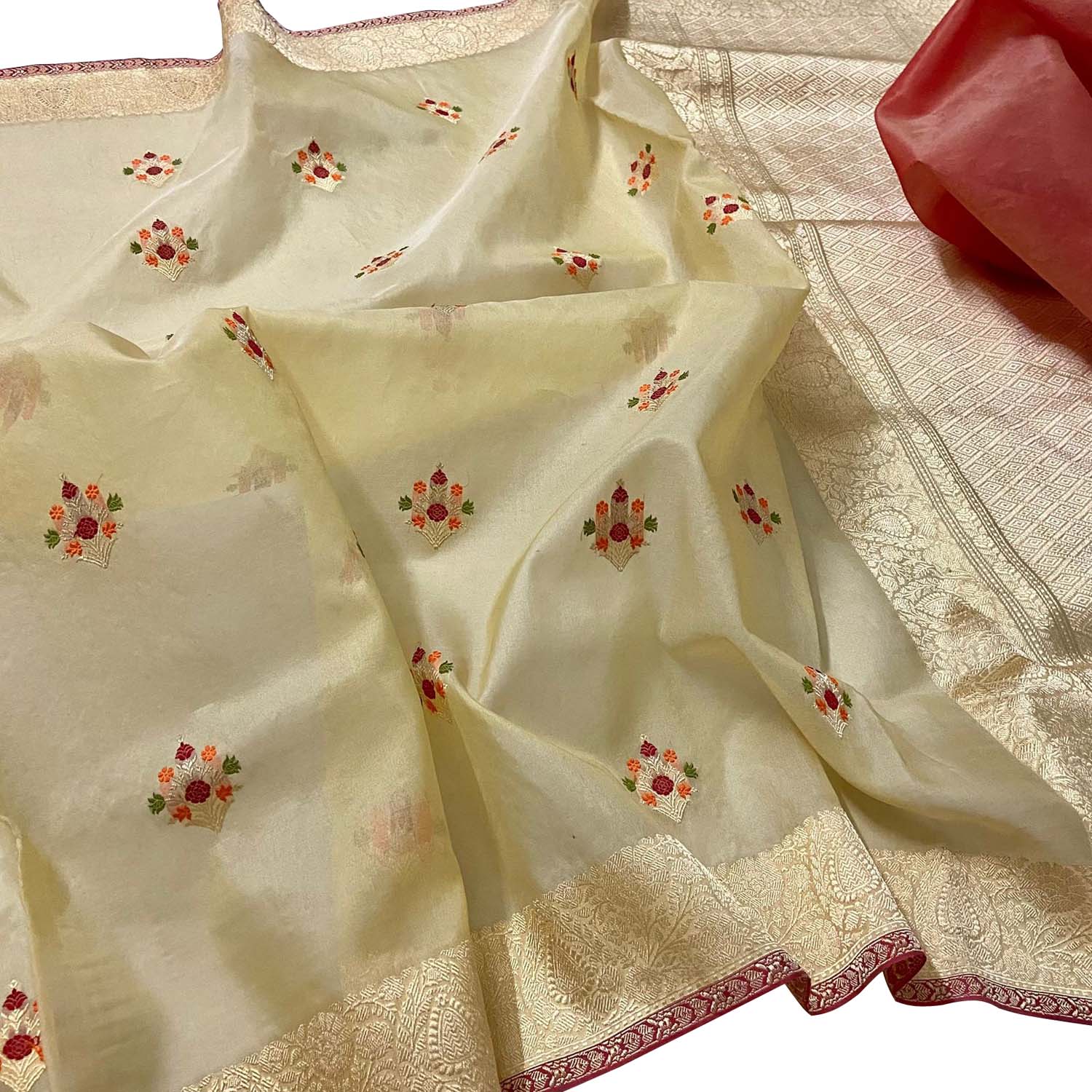 Pastel Handloom Banarasi Pure Kora Organza Flower Design Meenakari Saree - Luxurion World