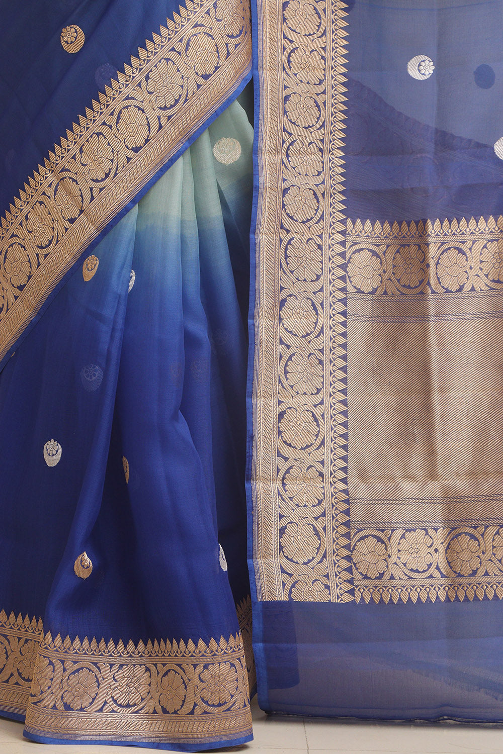 Exquisite Blue Handloom Banarasi Pure Kora Organza Shaded Saree - Luxurion World