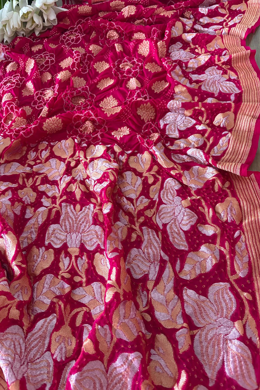 Stunning Pink Banarasi Bandhani Pure Georgette Sona Roopa Flower Design Saree - Luxurion World