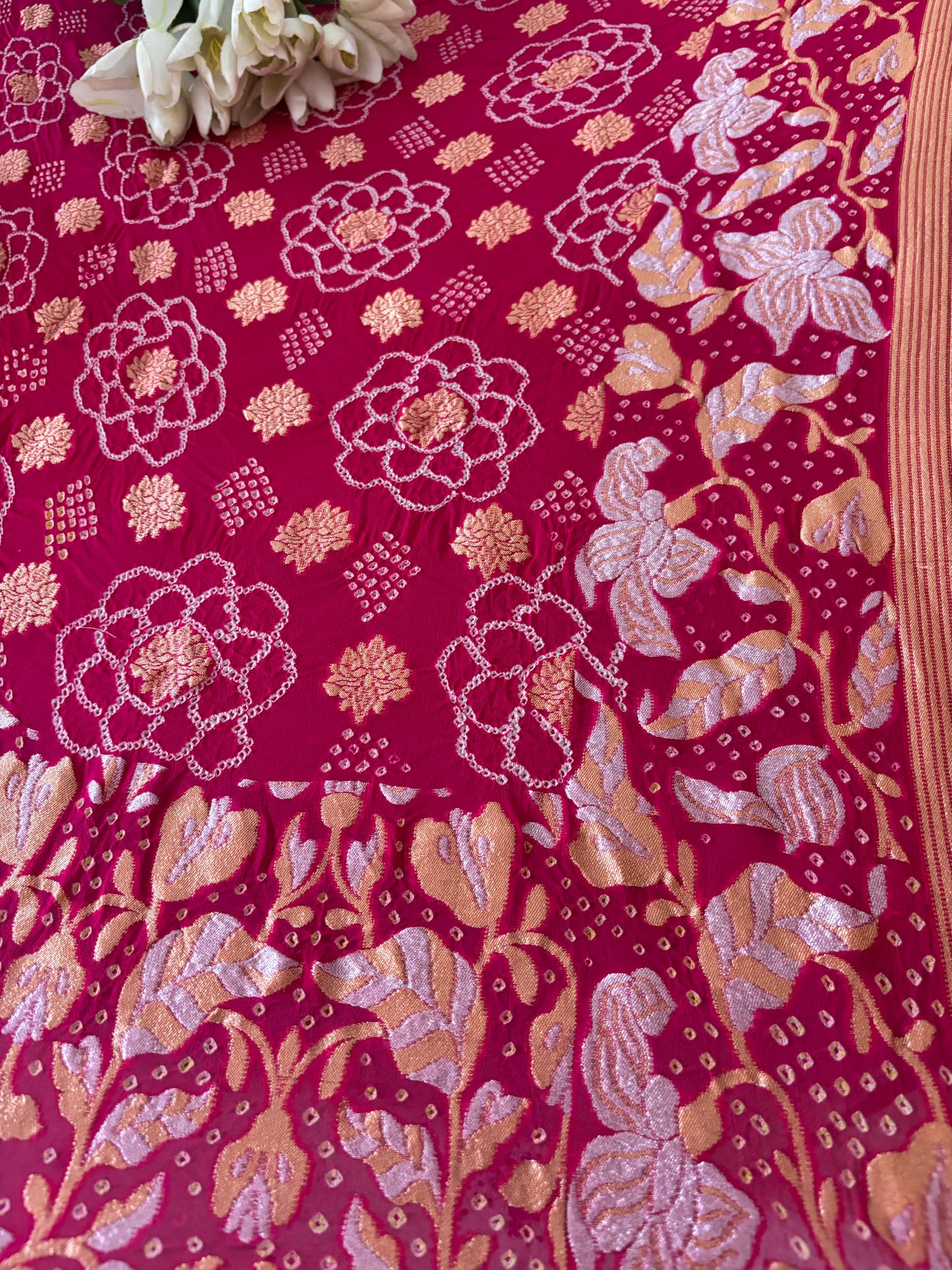 Stunning Pink Banarasi Bandhani Pure Georgette Sona Roopa Flower Design Saree - Luxurion World
