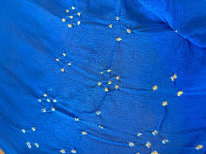 Elegant Blue Banarasi Bandhani Pure Georgette Sona Roopa Leaf Design Saree - Luxurion World