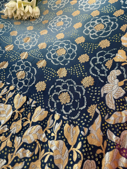 Elegant Grey Banarasi Bandhani Pure Georgette Sona Roopa Shaded Saree - Luxurion World