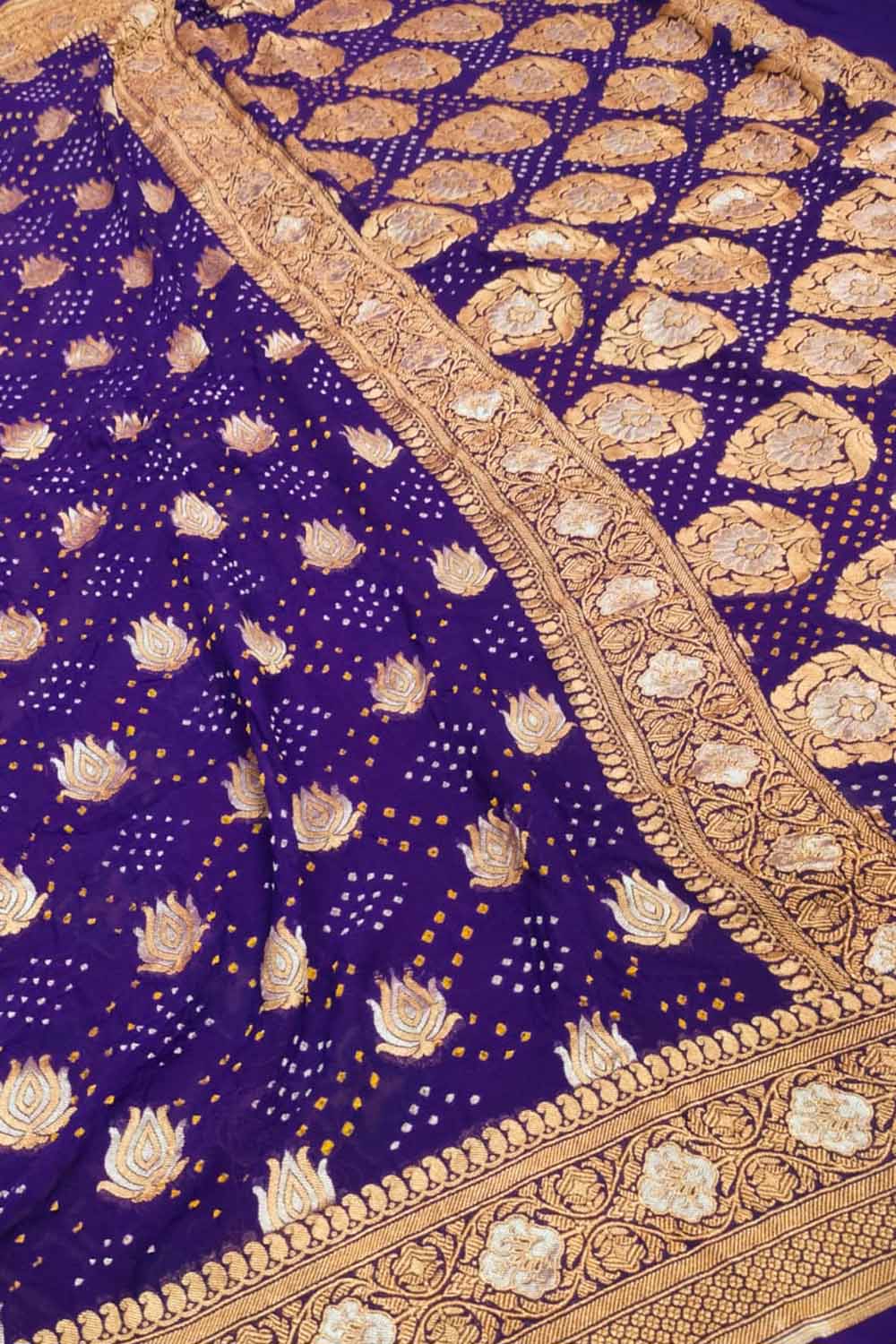 Elegant Purple Georgette Banarasi Bandhani Saree - Luxurion World