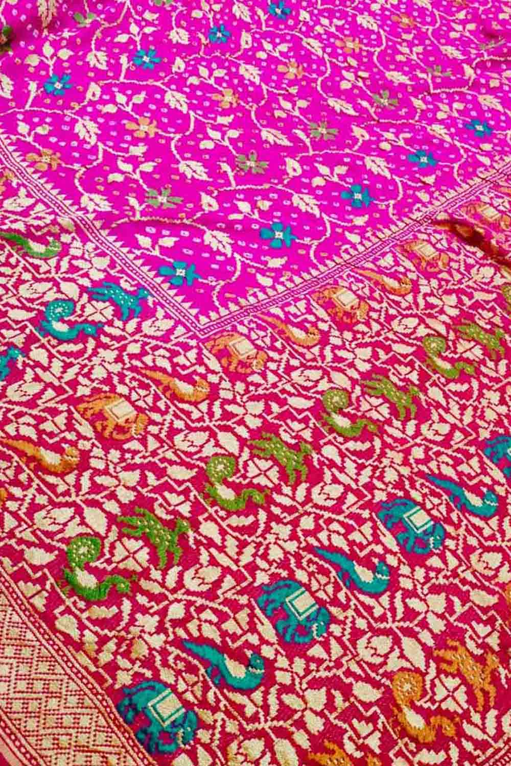Exquisite Pink Bandhani Banarasi Pure Georgette Meenakari Saree - Luxurion World