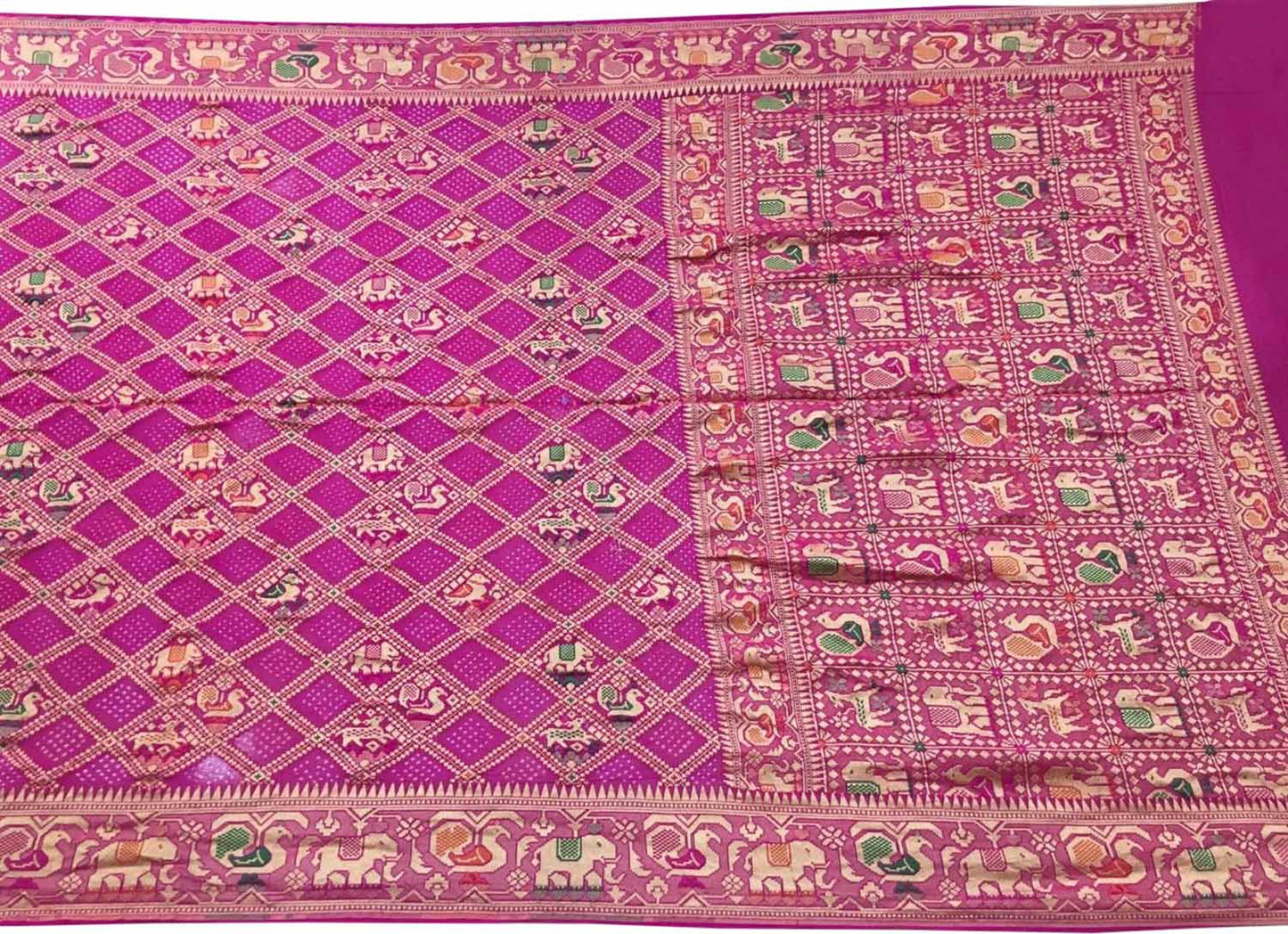 Stunning Pink Banarasi Bandhani Pure Georgette Saree - Luxurion World