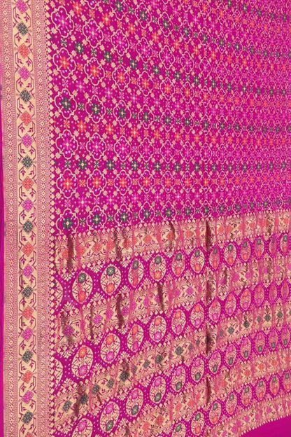 Stunning Pink Banarasi Bandhani Pure Georgette Saree - Luxurion World