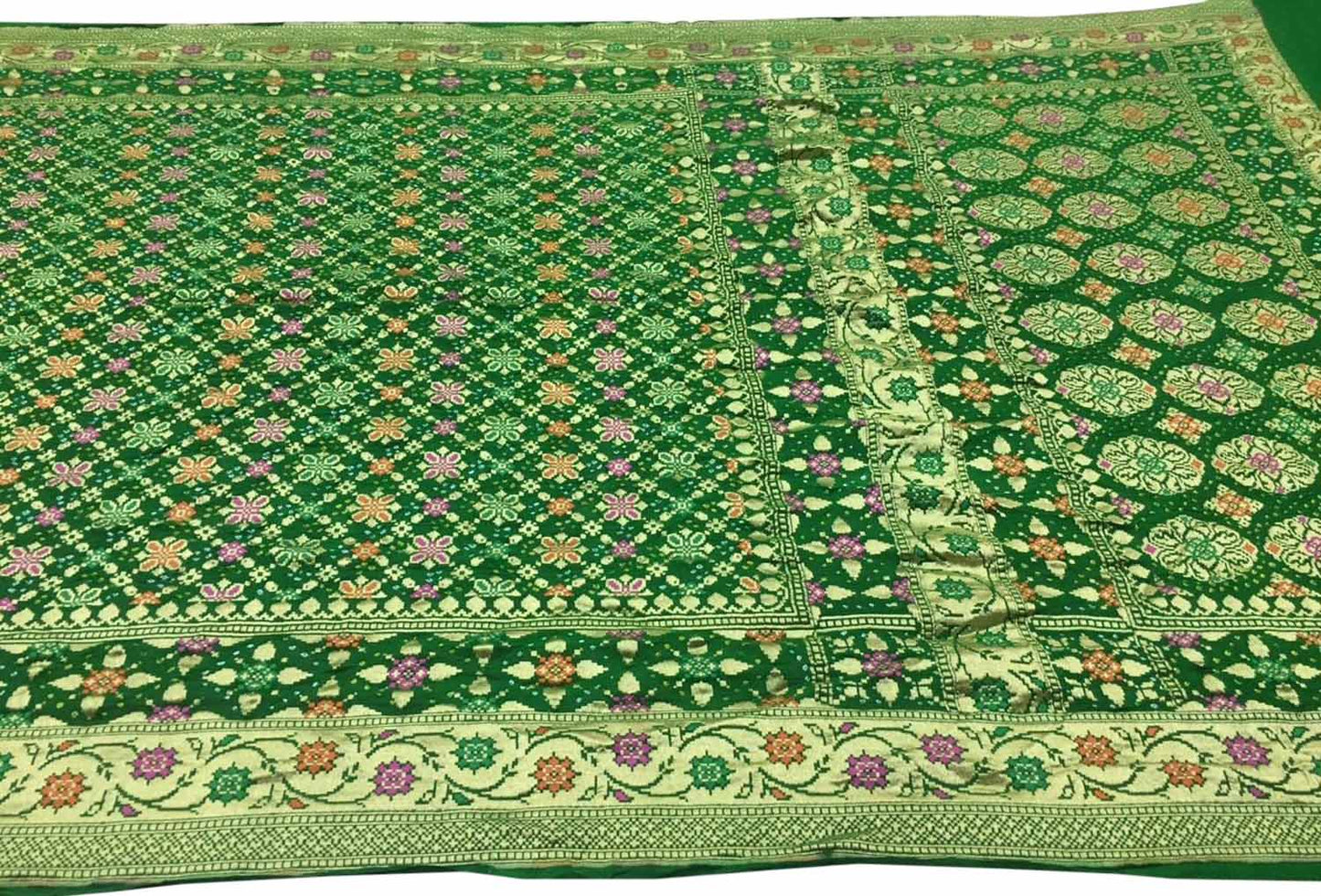 Elegant Green Banarasi Bandhani Pure Georgette Saree - Luxurion World