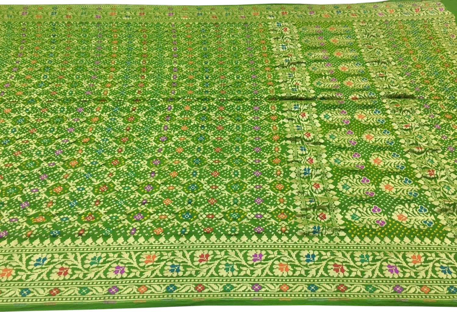 Green Banarasi Bandhani Georgette Saree - Elegant and Traditional - Luxurion World