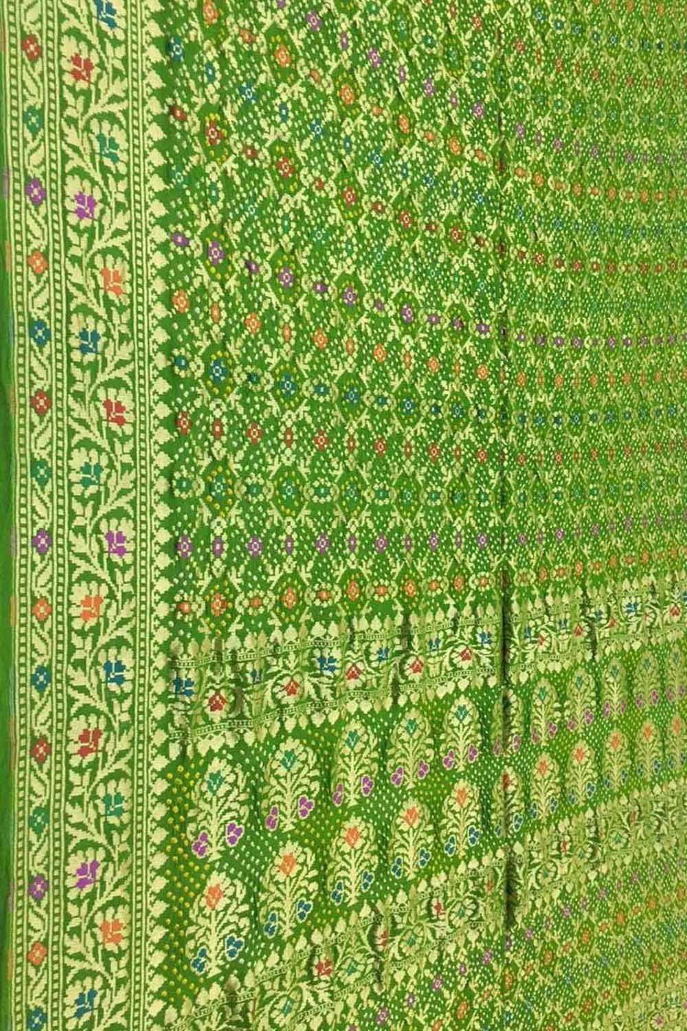 Green Banarasi Bandhani Georgette Saree - Elegant and Traditional - Luxurion World
