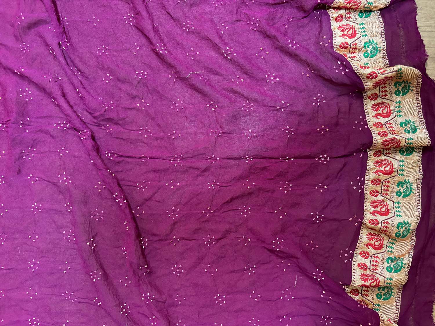 Exquisite Purple Banarasi Bandhani Pure Georgette Meenakari Saree - Luxurion World