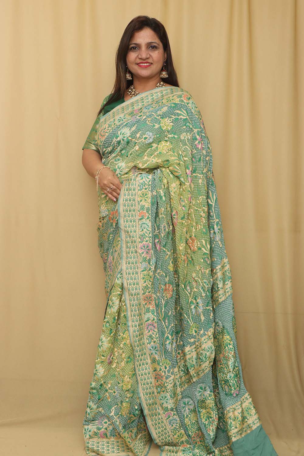 Stunning Green Banarasi Bandhani Pure Georgette Meenakari Saree - Luxurion World