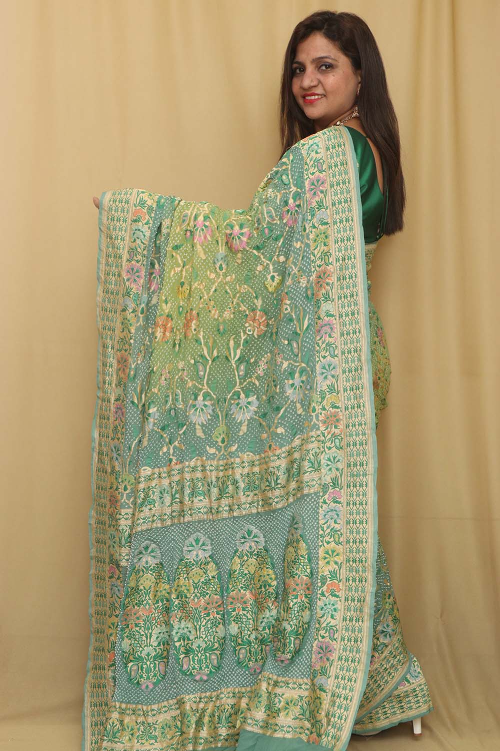 Stunning Green Banarasi Bandhani Pure Georgette Meenakari Saree - Luxurion World