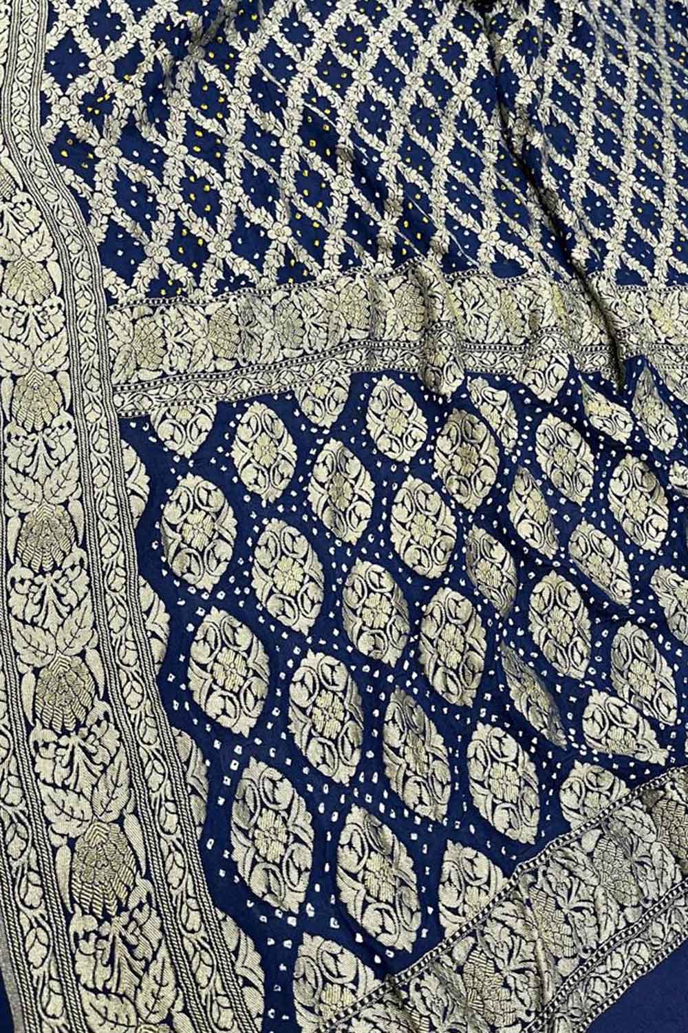 Blue Banarasi Bandhani Georgette Saree - Elegant and Traditional - Luxurion World