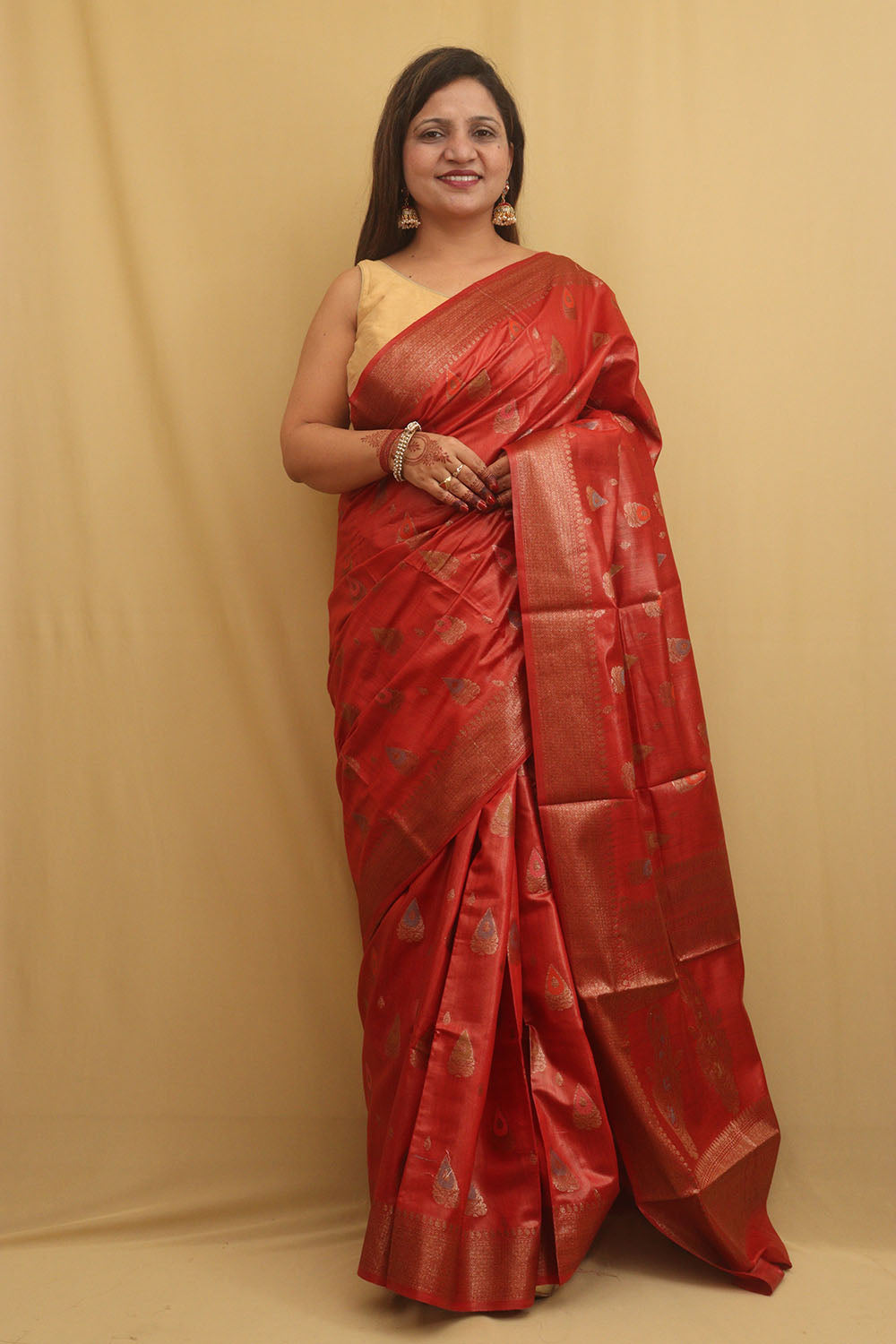 Red Bhagalpur Tussar Moonga Silk Saree - Luxurion World