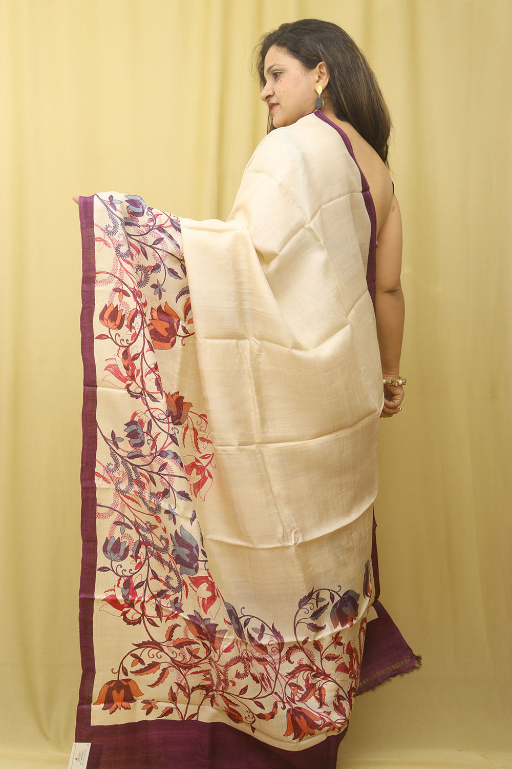 Pastel Block Printed Tussar Silk Saree: Elegant and Ethereal - Luxurion World